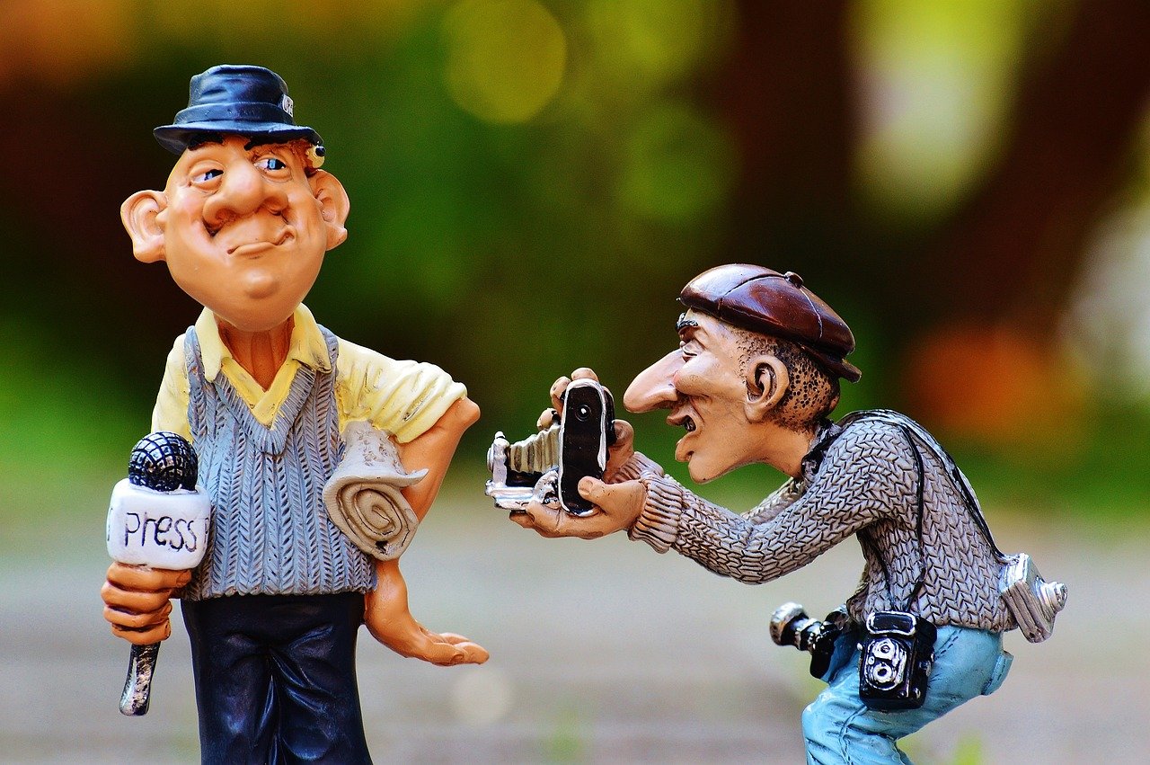 Ethical Considerations in AI Journalism (image credits: pixabay)