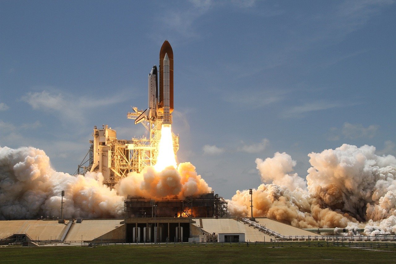 Mars in 30 Days? Buckle Up for Liftoff (image credits: pixabay)