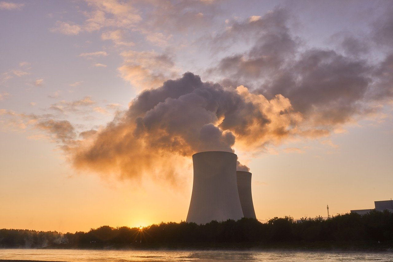 Nuclear Power: The Beating Heart of the Base (image credits: pixabay)