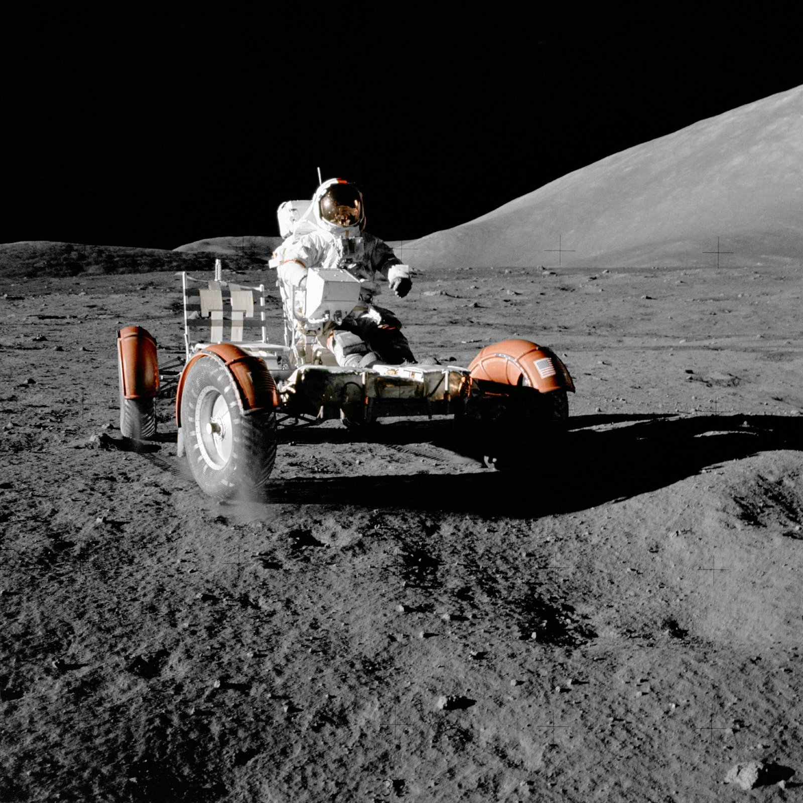 Economic Ripples: Lunar Industry Sparks New Gold Rush (image credits: wikimedia)