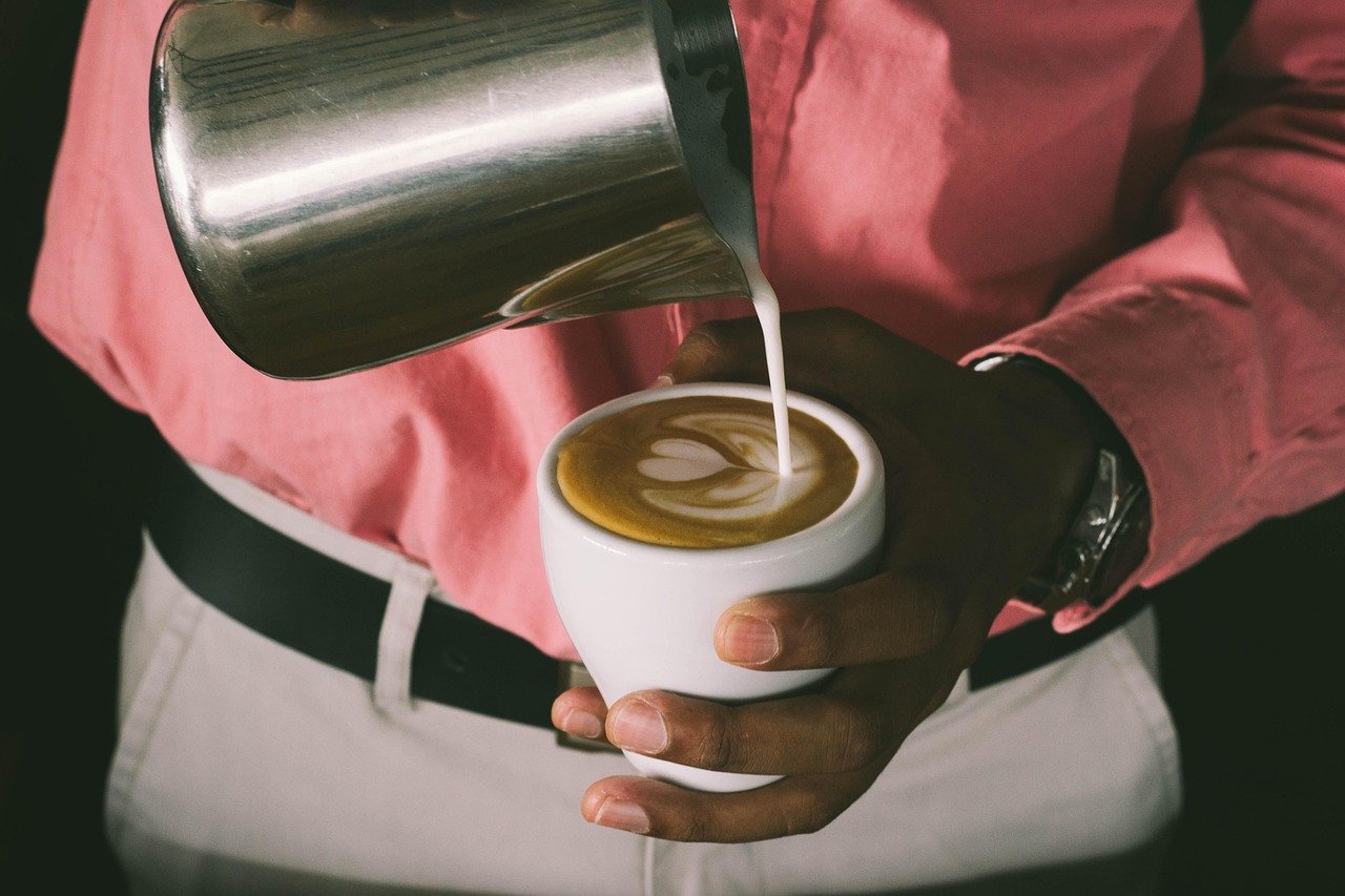 Smart Coffee Makers: Wake Up to Perfection Every Morning (image credits: pixabay)