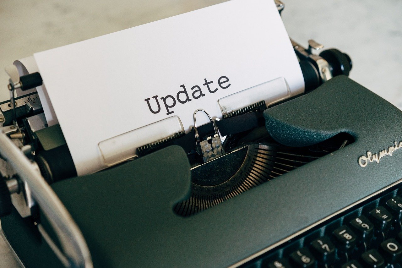 The Importance of Regular Updates: Don’t Ignore the Notifications (image credits: pixabay)