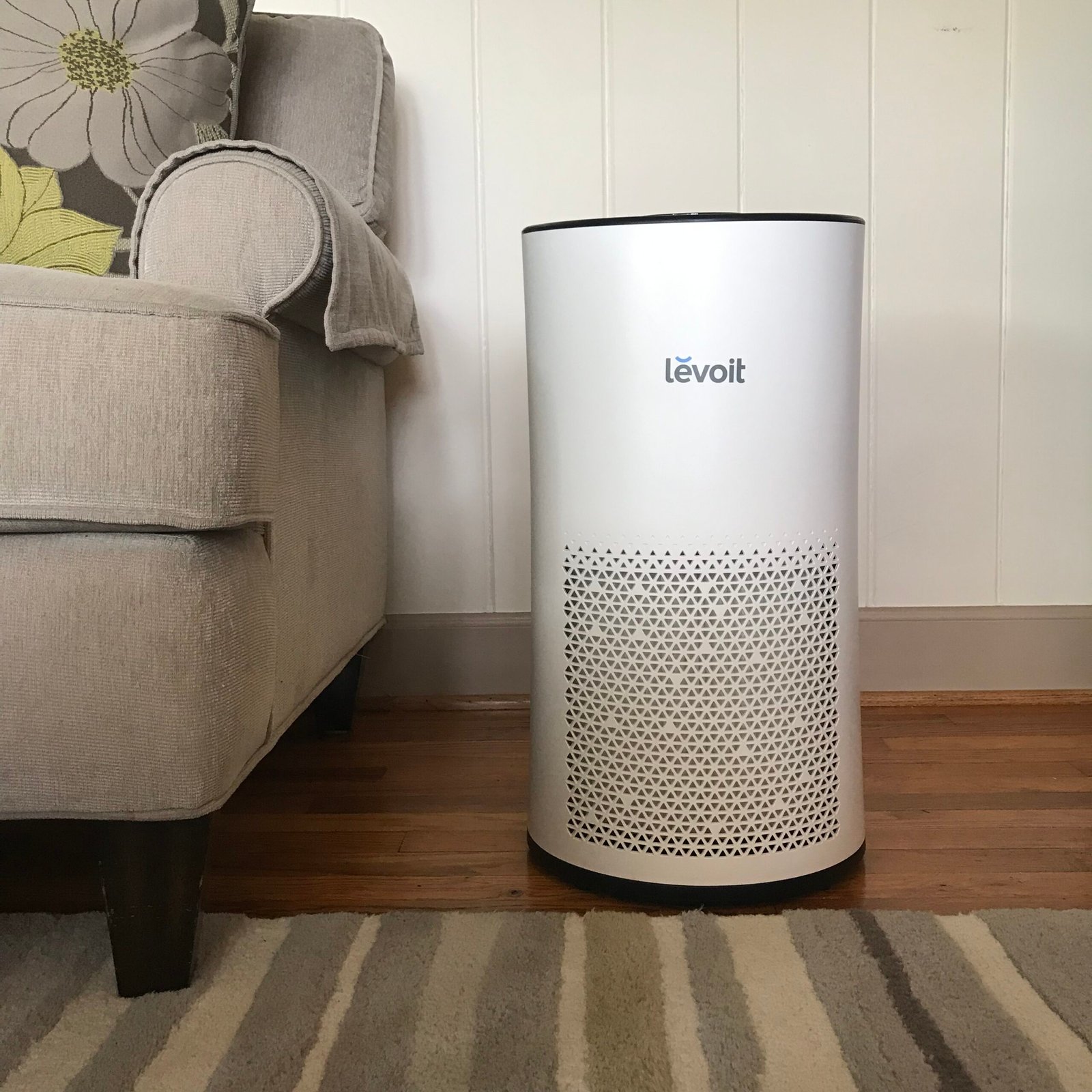 Smart Air Purifiers (image credits: wikimedia)