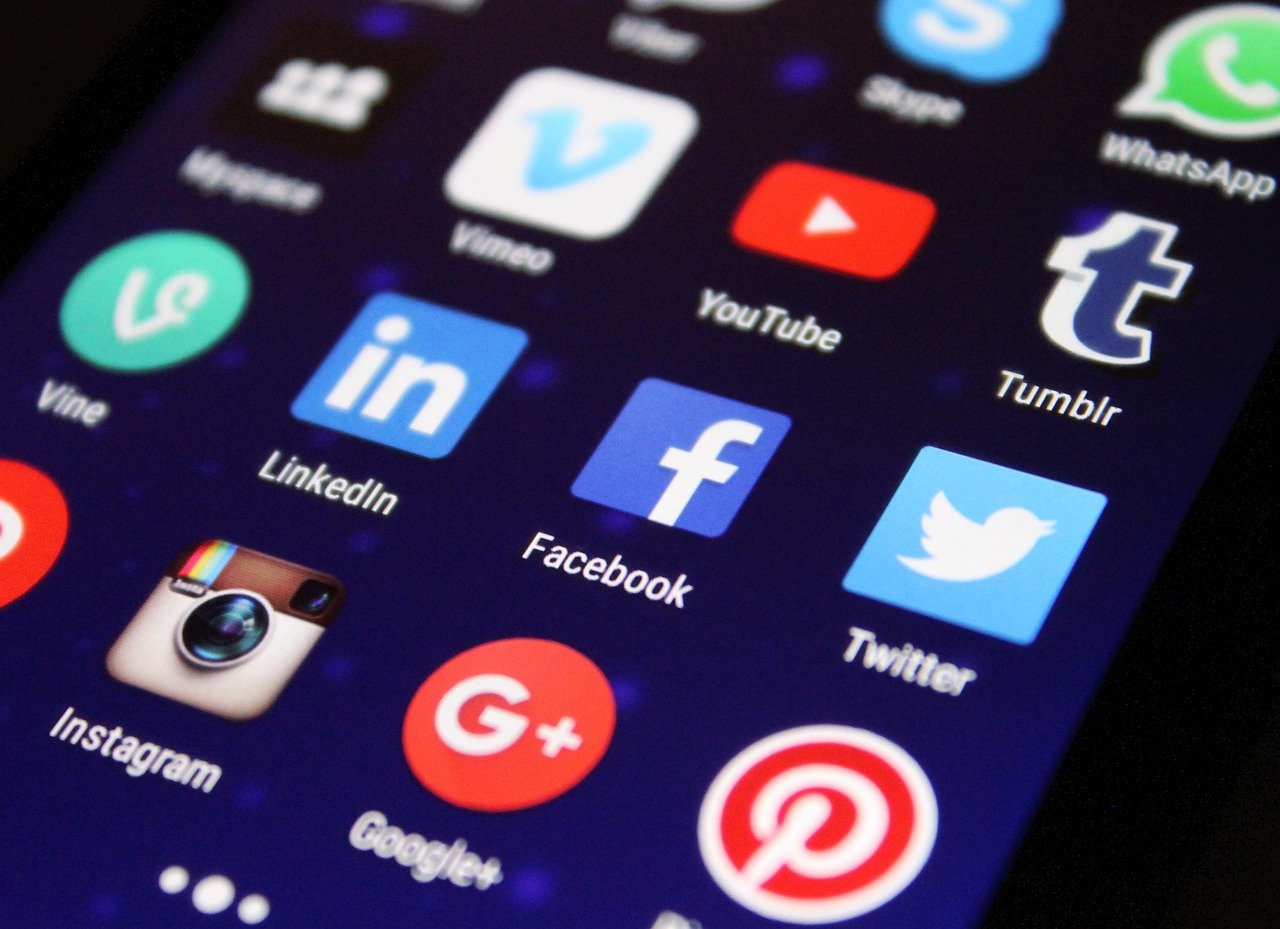 Social Media is Safe (image credits: pixabay)