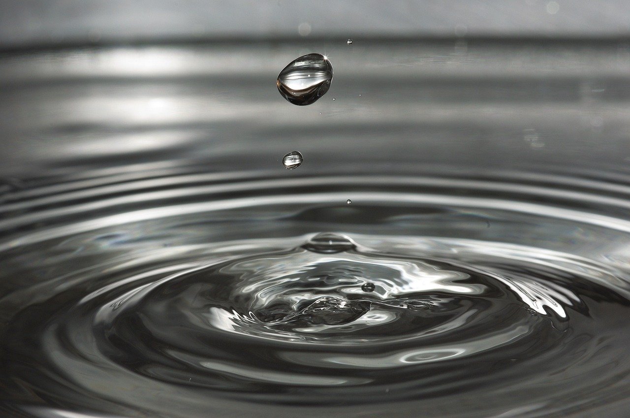 Gravitational Waves: Ripples in Reality (image credits: pixabay)