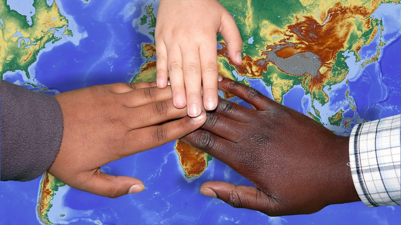 The Power of Working Together: International Collaboration (image credits: pixabay)