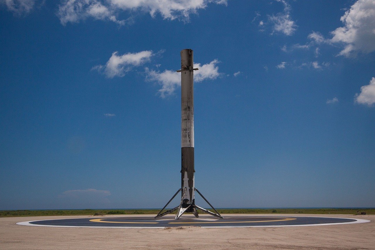 The Reality Check of Elon's Bold Timeline (image credits: pixabay)