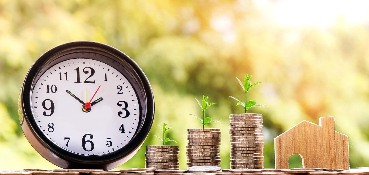 Financial Opportunities and Abundance (image credits: pixabay)