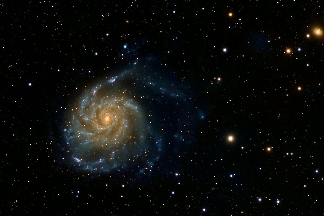 NASA’s Hubble, Webb Telescopes Survey Pinwheel Galaxy