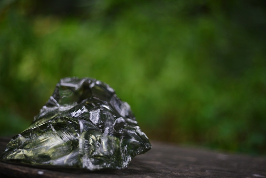 What Exactly Is Green Obsidian, and Why Did Ancient People Risk Everything For It? (Image Credits: Unsplash)