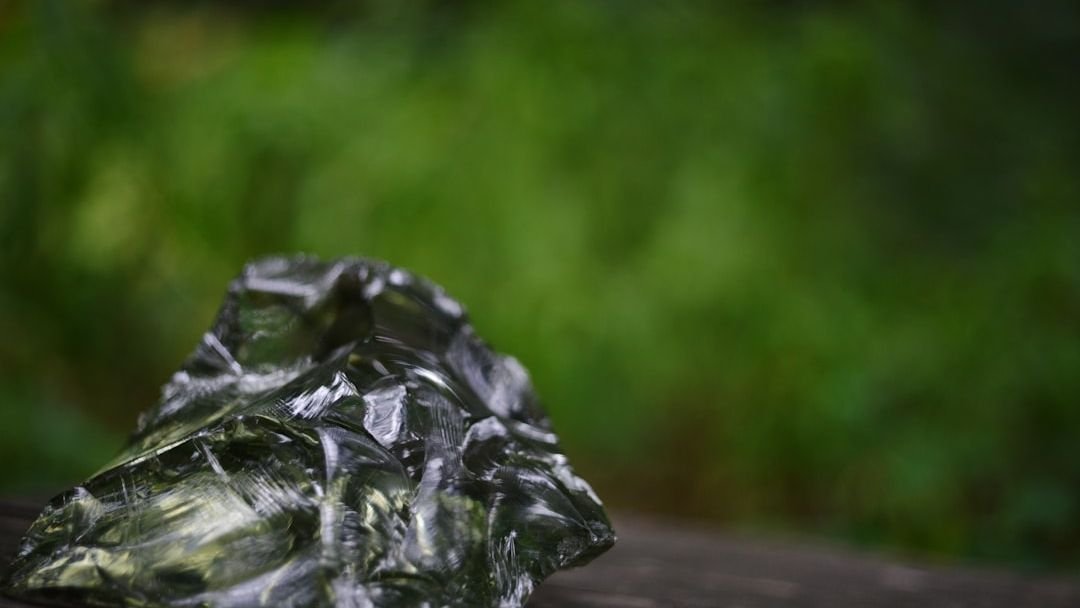 The "Green Obsidian" Mystery: How Ancient People Traveled 3,000 Miles Over Water