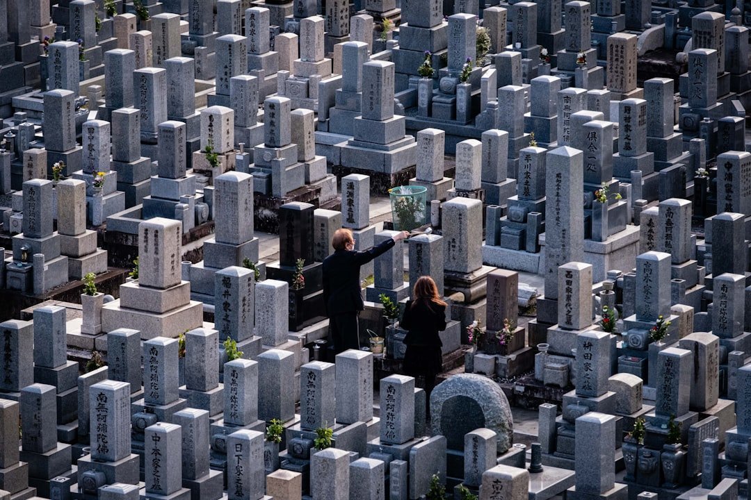 The Looming Scale of the Dead on the Internet (Image Credits: Unsplash)