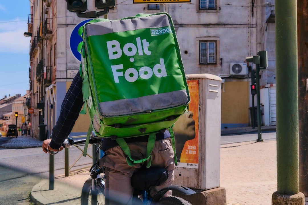 The Scale of the Side-Hustle Economy Is Genuinely Large (Image Credits: Unsplash)