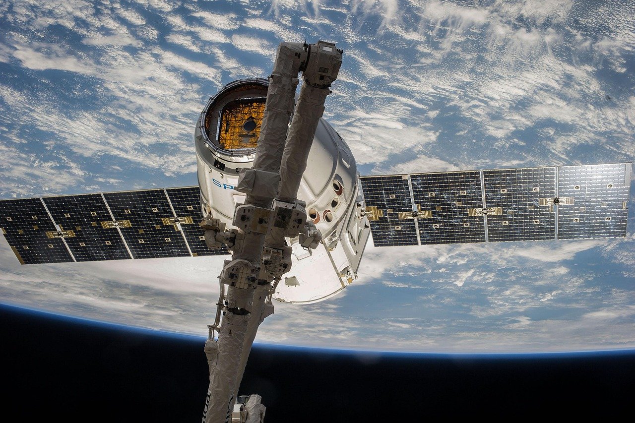 NASA’s TDRSS Problem: Why the Agency Is Betting on Commercial Providers to Keep Hubble and the ISS Online