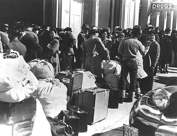 What the Blueprints Tell Us Today (This image  is available from the United States Library of Congress's Prints and Photographs division under the digital ID cph.3a25601.This tag does not indicate the copyright status of the attached work. A normal copyright tag is still required. See Commons:Licensing., Public domain)