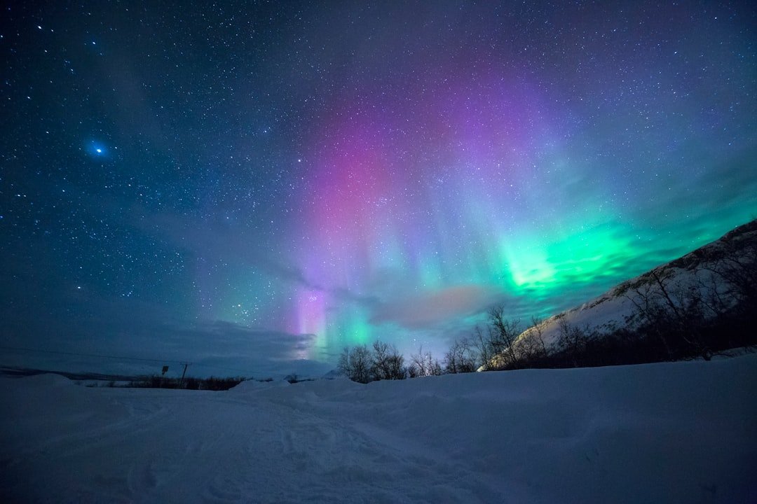 Sun news: G2 storm hits, more auroras possible