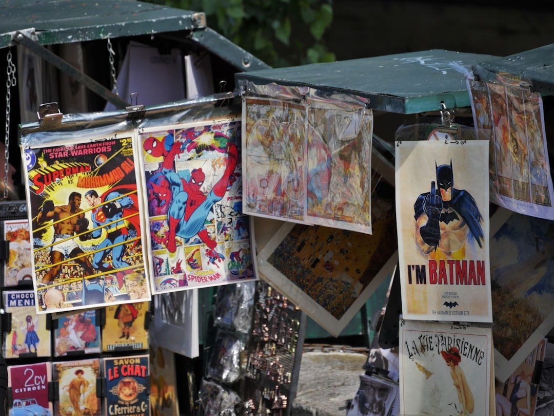 1. Batman's Early Detective Comics Covers: Jerry Robinson, Not Bob Kane (Image Credits: Unsplash)