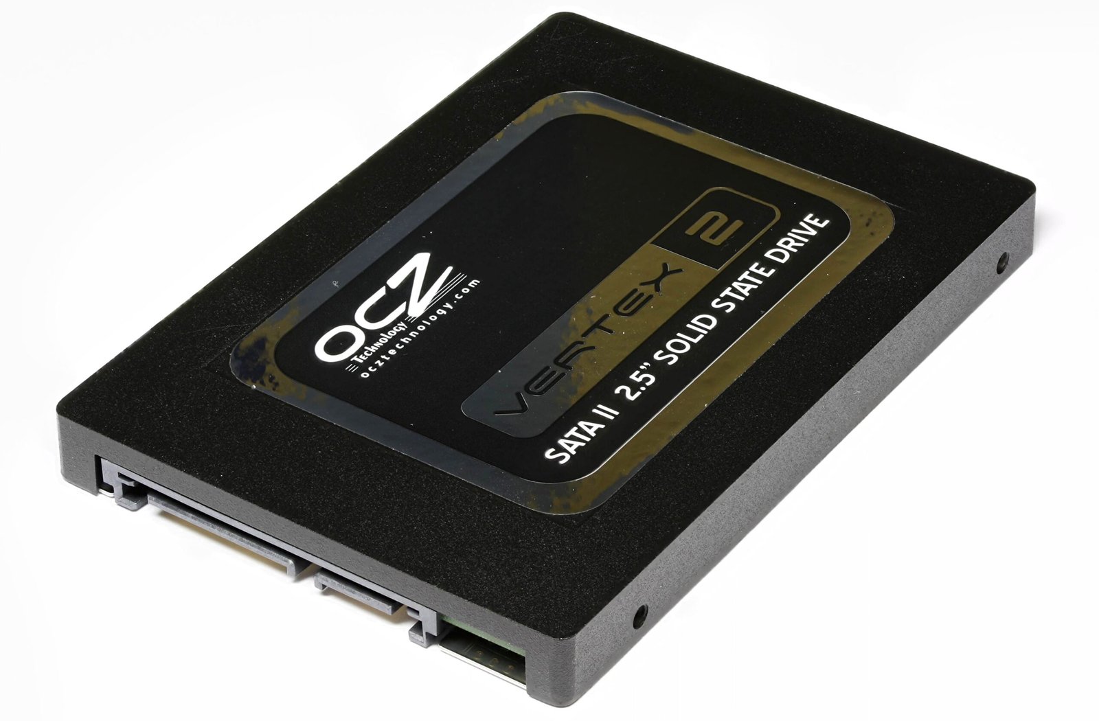What "Deleted" Really Means on an SSD (By D-Kuru, CC BY-SA 3.0 at)