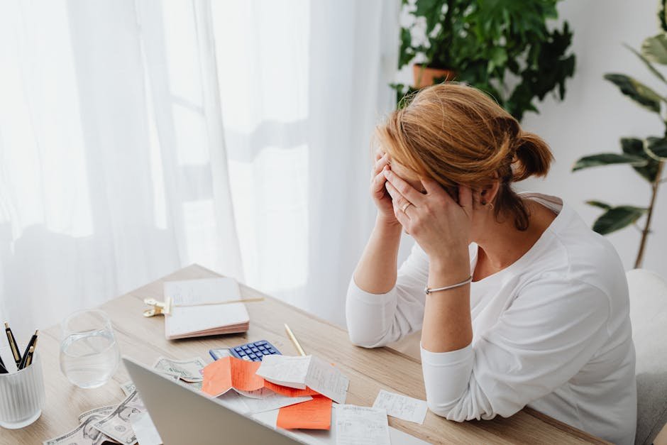 Why Over 60% of Adults Feel Financially Anxious (Image Credits: Pexels)