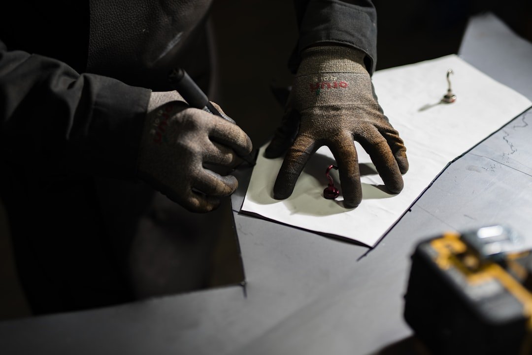 The Forensic Detail: Alan Wayne's Actual Death (Image Credits: Unsplash)