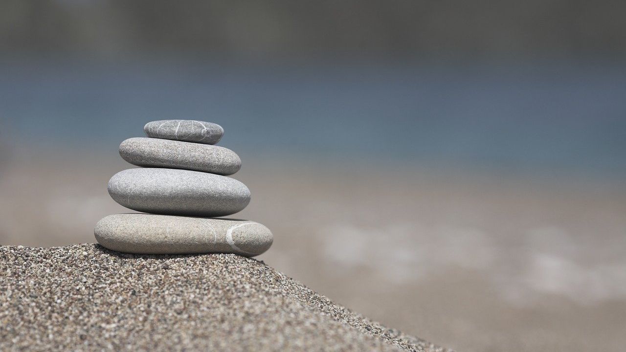 The "Mutable Shift": Why Gemini and Pisces Can Change Their Entire Personality to Fit a New Social Circle