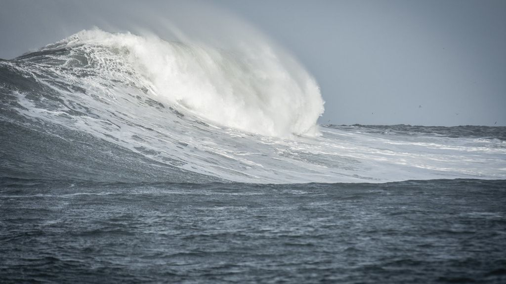 Waves on other planets vary widely, new MIT study suggests