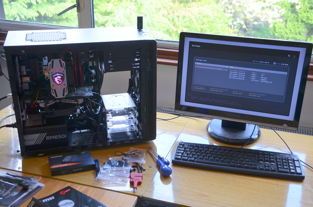 Why BIOS Updates Matter More Than Most Users Think (stoic, Flickr, CC BY 2.0)