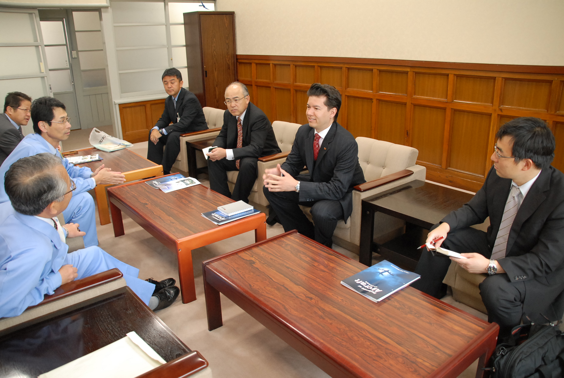 The Loudness Bias Nobody Talks About (By ジュリアン・ベイショア, CC BY-SA 3.0)