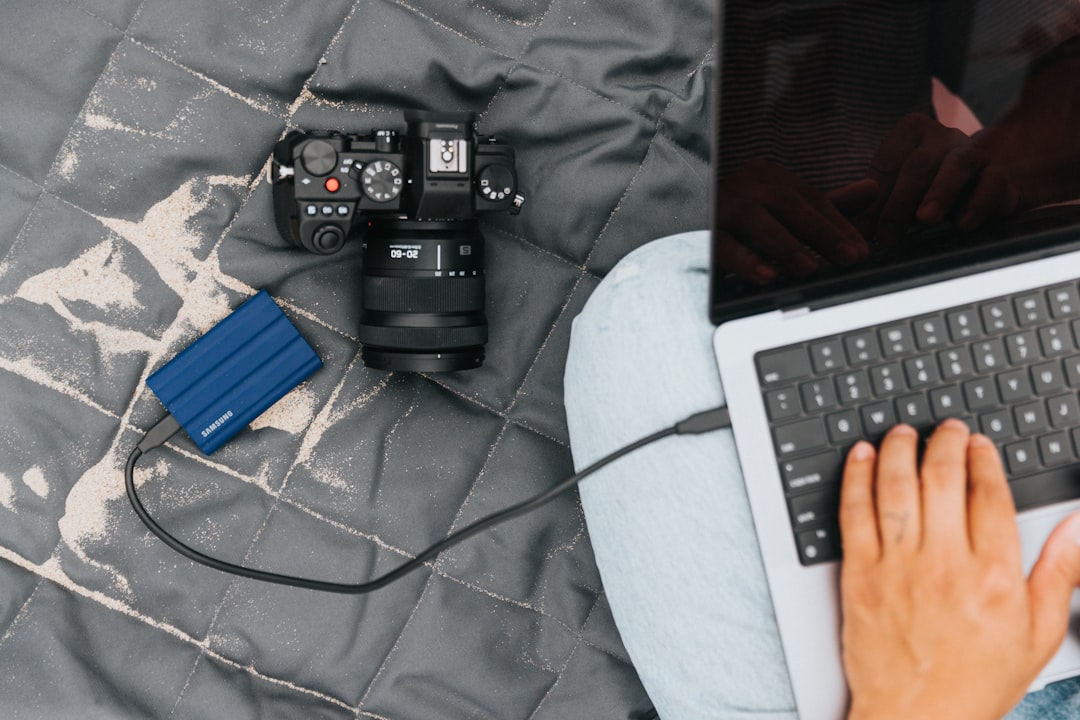 Heat: The Hidden Enemy Working Against Your Battery Every Day (Image Credits: Unsplash)