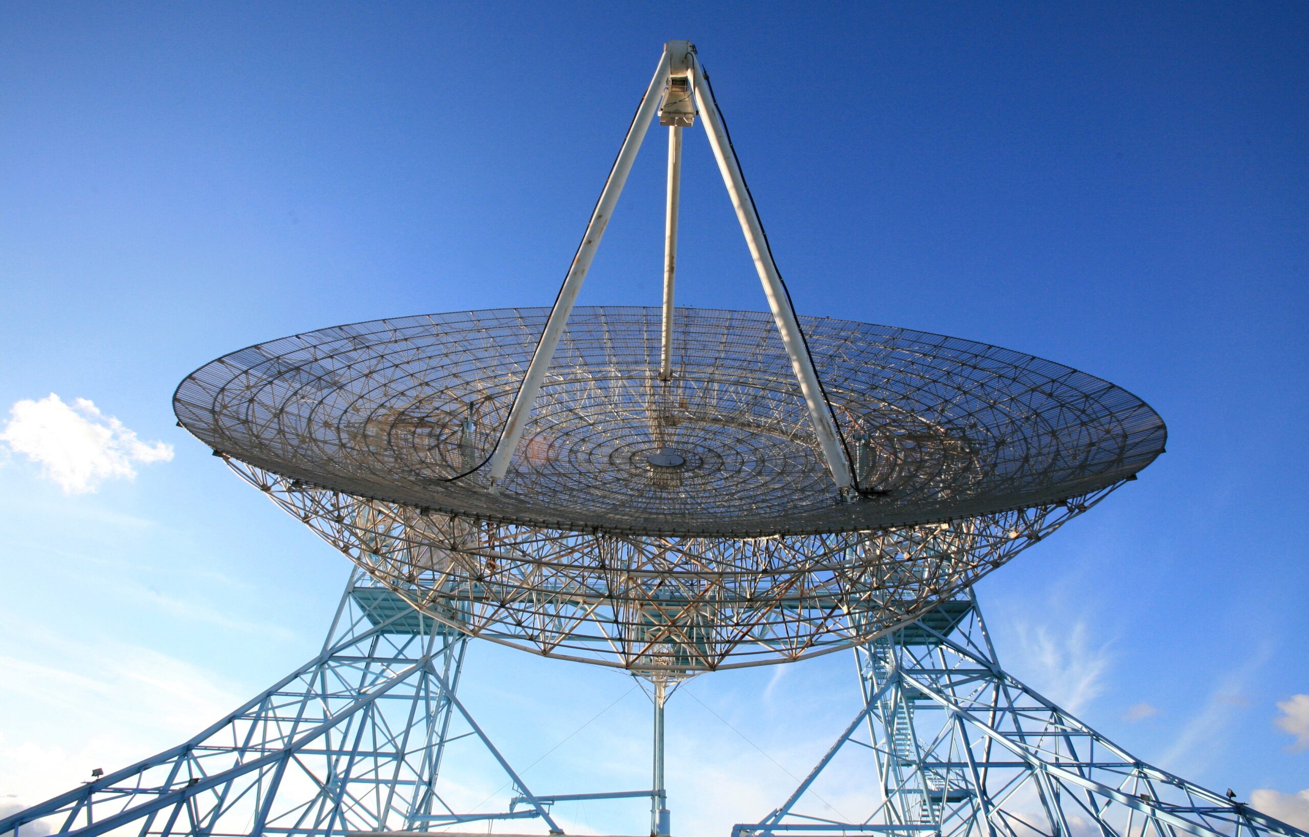 What Fast Radio Bursts Actually Are (Iconography, CC BY 2.0)