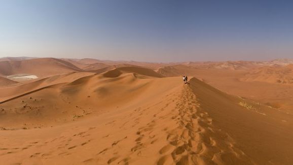 NASA’s Perseverance, Curiosity Panoramas Capture Two Sides of Mars