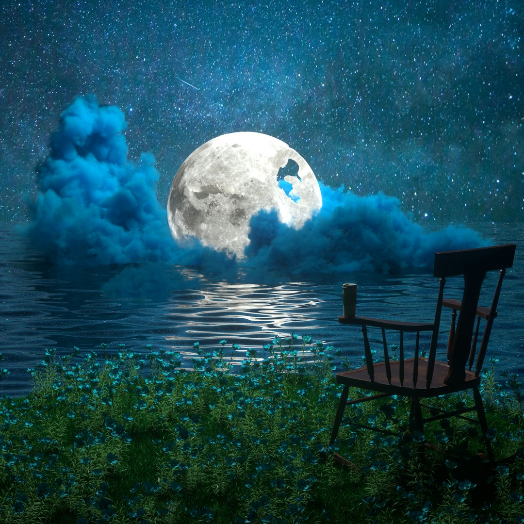 Why the Moon Actually Affects Your Inner World (Image Credits: Unsplash)