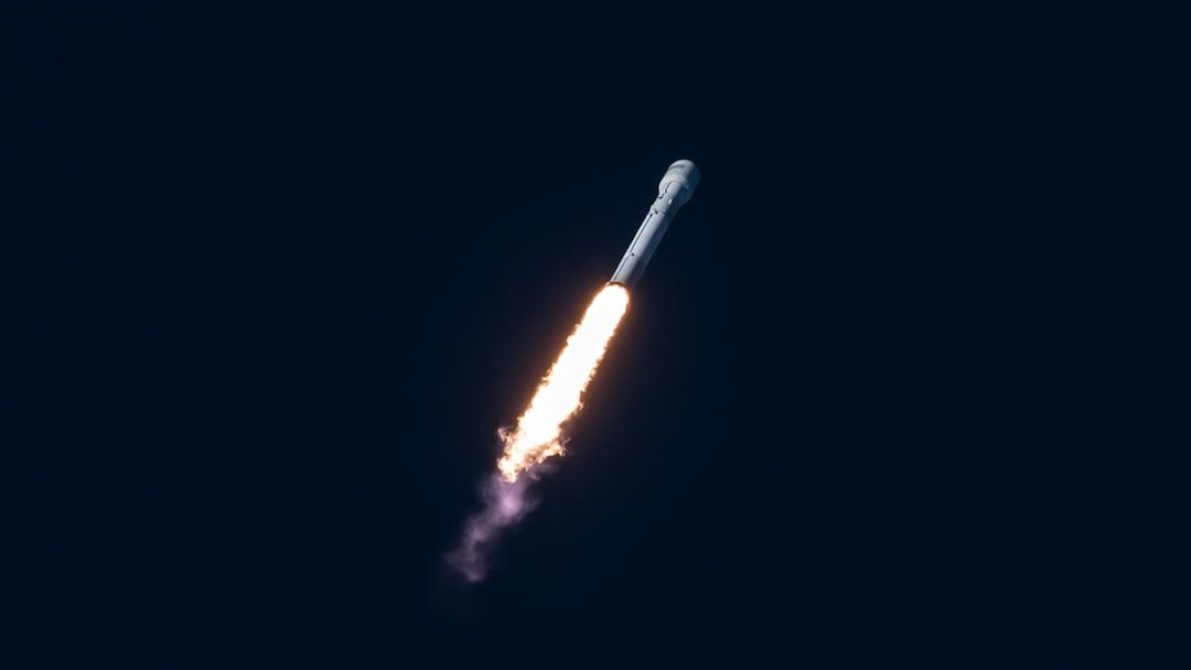 Artemis 3 SLS rocket's core stage arrives in Florida for 2027 launch (photo)