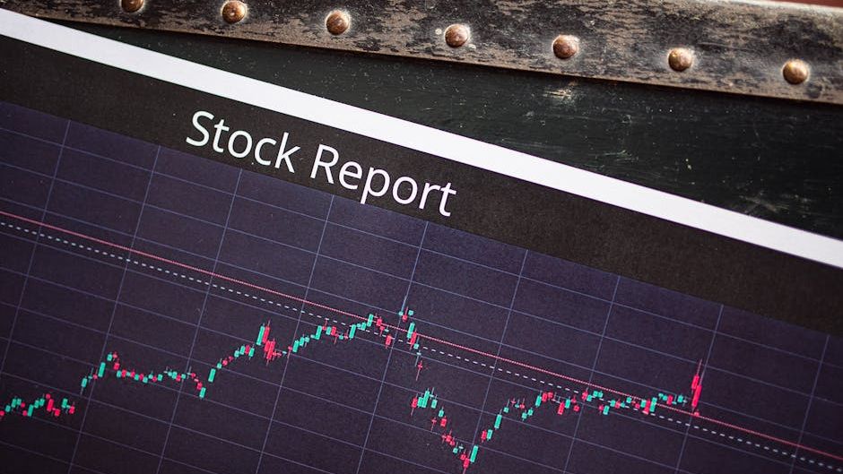 Oil rises, stocks dip with Iran, earnings and Fed in focus
