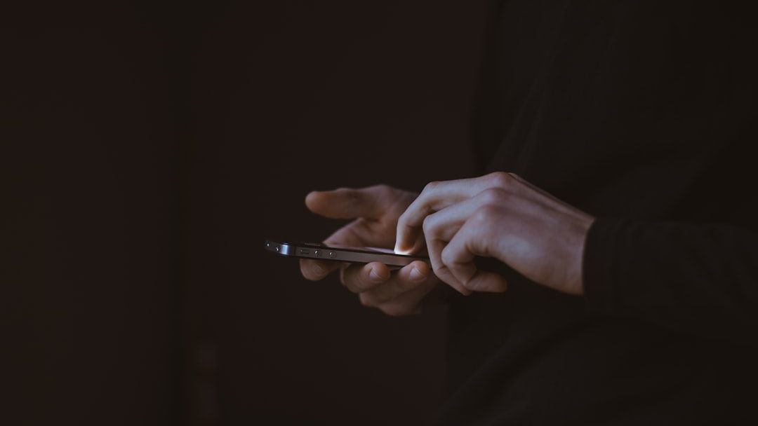The "Dopamine Fast" Update: Why 24 Hours of Boredom Can Permanently Reset Your Focus Levels