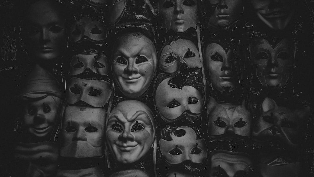 Zodiac Narcissism: How to Distinguish Between True Confidence and a Defensive Ego Based on Element