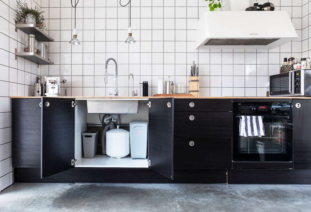 Item 3: A Long-Term Water Filtration System (Image Credits: Unsplash)