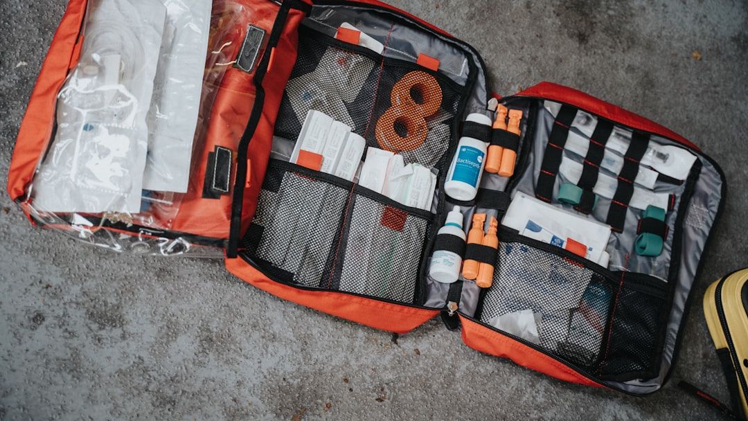 8 Tips to Build an Emergency Kit on a Budget