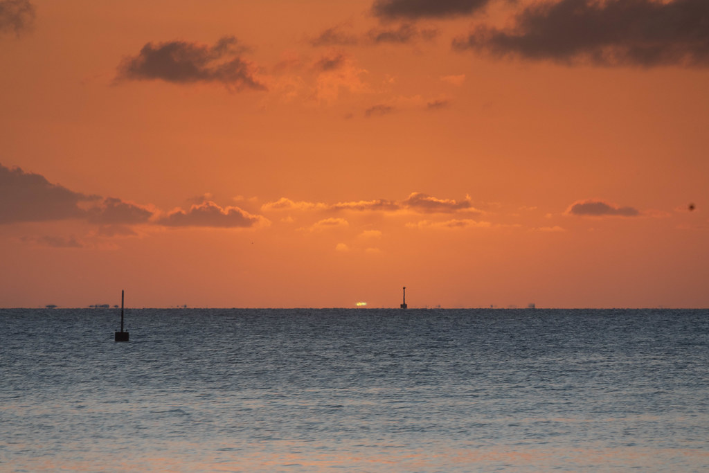 The Green Flash and the Human Eye (u07ch, Flickr, CC BY 2.0)