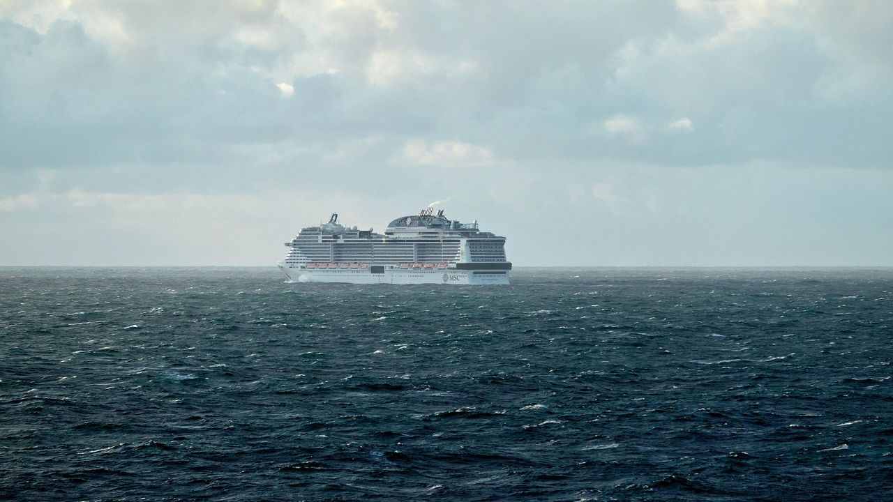 3 patients are being evacuated to Europe from cruise ship with hantavirus outbreak
