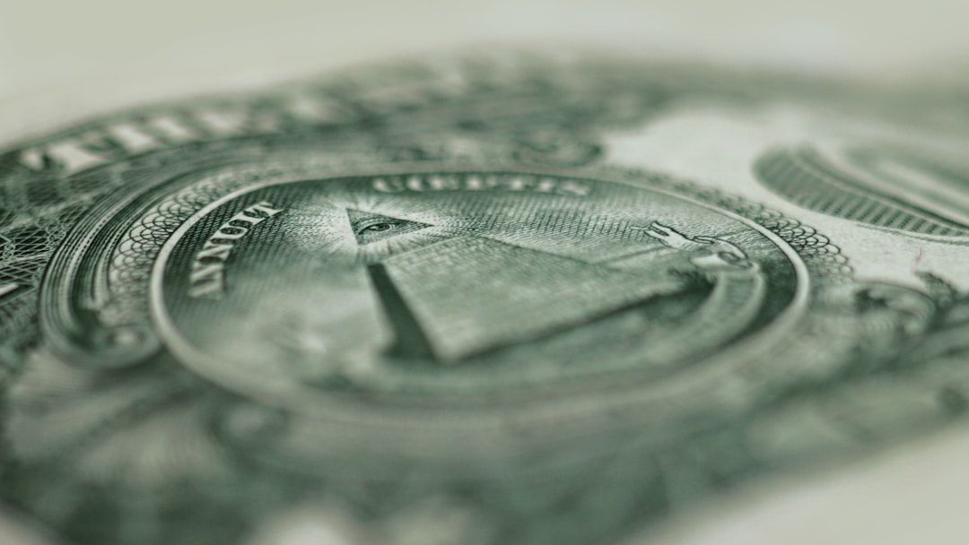 The "Petrodollar" Sunset: 5 Countries That Just Agreed to a Non-USD Oil Pact (and What it Means for Your Gas Prices)