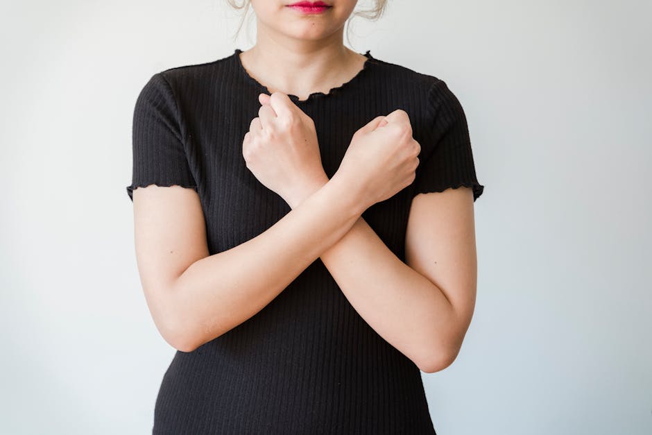 Avoidant vs. Affiliative: The Two Modes That Define Every Interaction (Image Credits: Pexels)