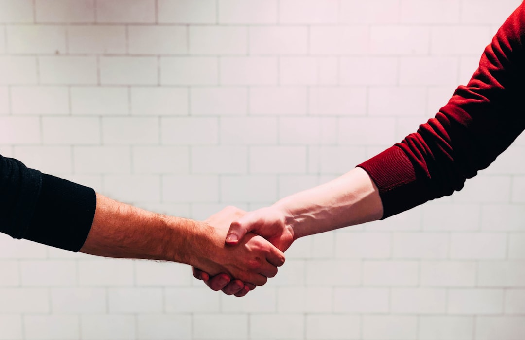 Cultural Nuance and the Limits of the 3-Second Rule (Image Credits: Unsplash)