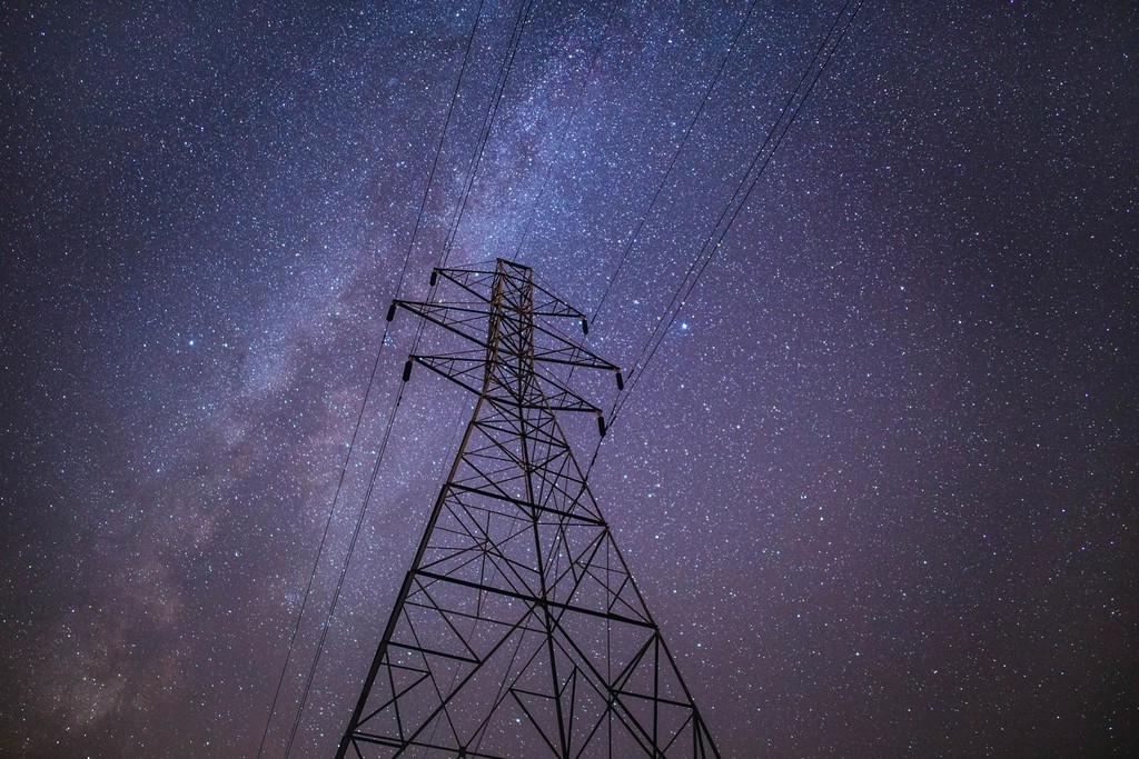 The Connective Energy: A Physics-Based Argument for His Permanence (Image Credits: Rawpixel)