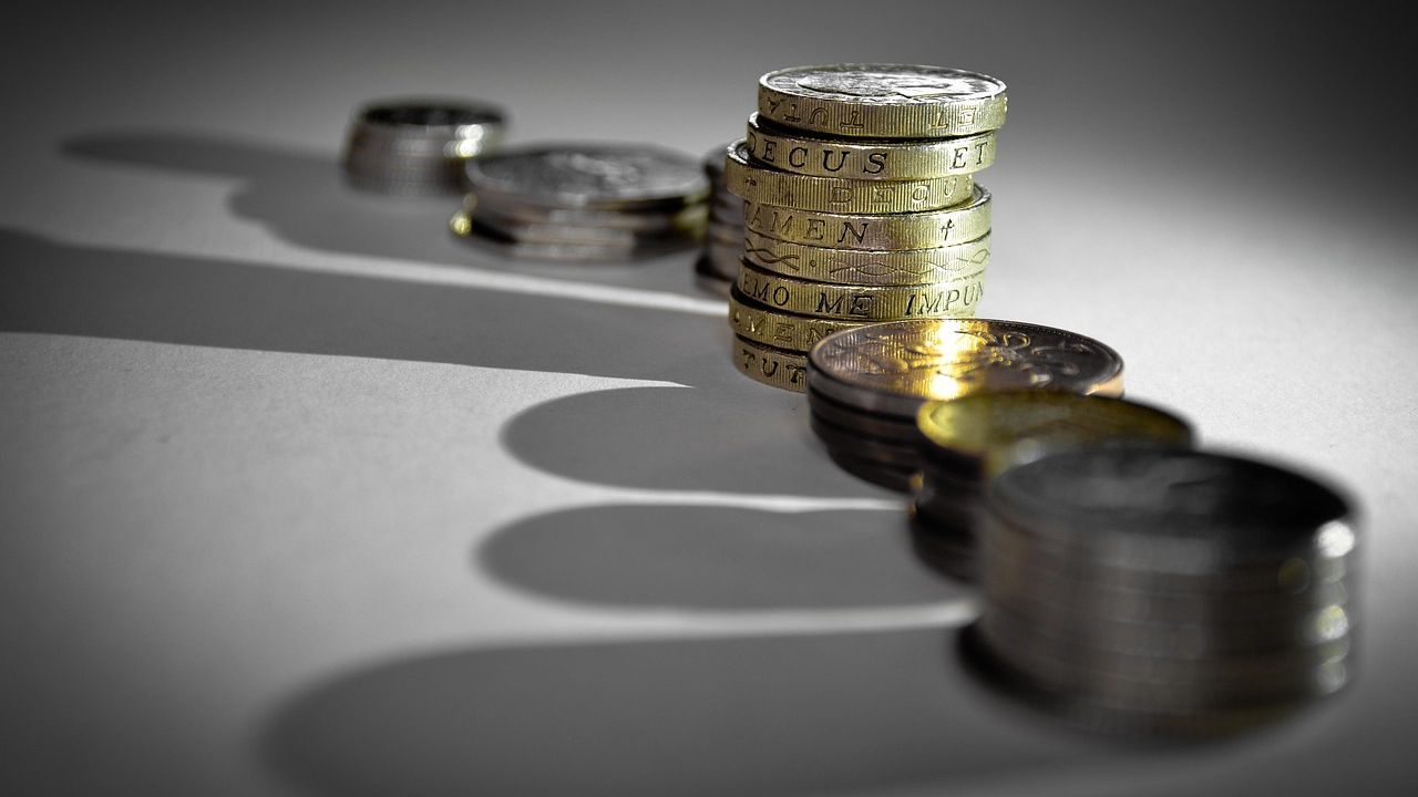 The "Shadow Bank" Crisis: Why Regulators Are Panicking Over This Unregulated $1.2 Trillion Lending Market