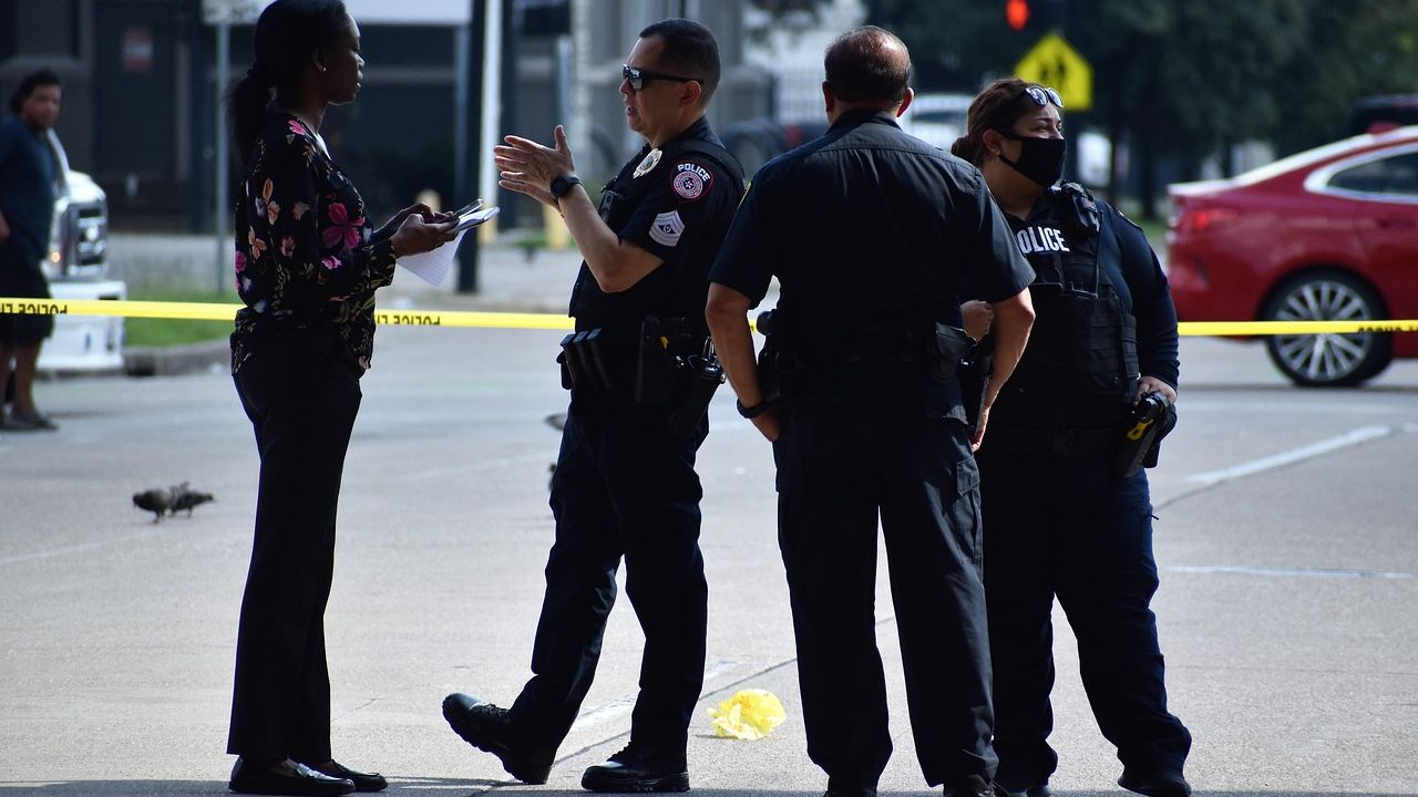 Man who waited to get dying girlfriend medical help in an attempt to avoid jail might see a familiar face inside: Police