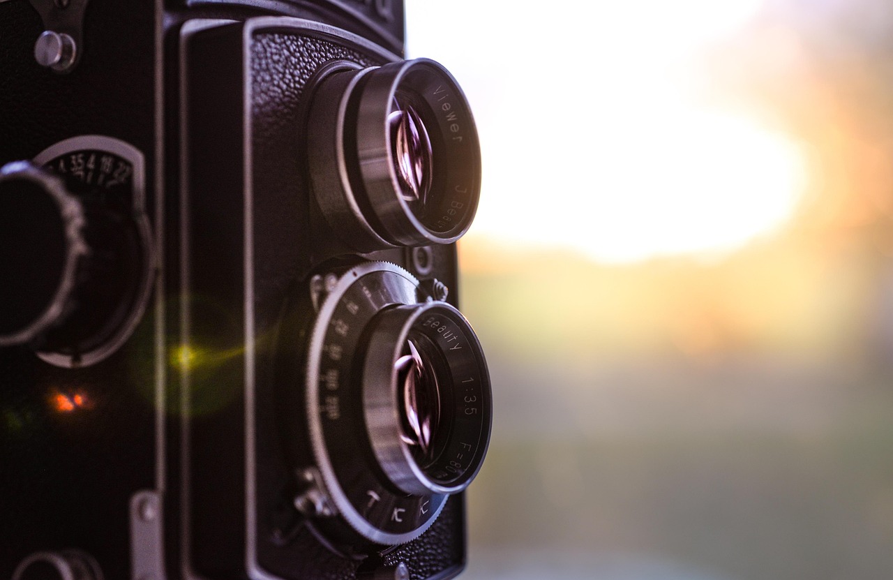 Cognitive Lock-In: When Focus Suppresses the Blink Reflex (Image Credits: Pixabay)