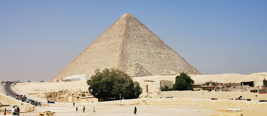 The Mathematics Hidden in the Stone (Image Credits: Pexels)