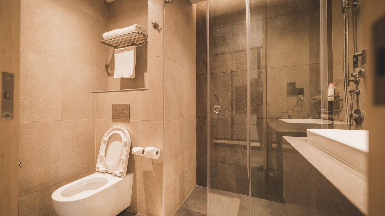 Ventura park bathroom vandalized 4 times in last month